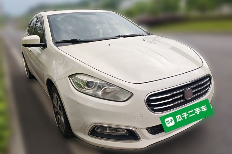 Used Fiat Viaggio 2012 1.4T Automatic Jingxiang Edition Front Right 45 Deg