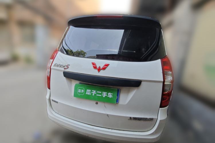 Used Wuling Hongguang 2015 1.2L S Base Model China V Standard Rear