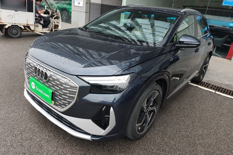 Used Audi Q4 e-tron 2023 50 e-tron quattro Visionary Edition