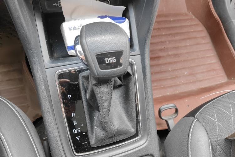 Used Skoda Karoq 2018 TSI280 Comfort Edition China V Standard Gear Lever