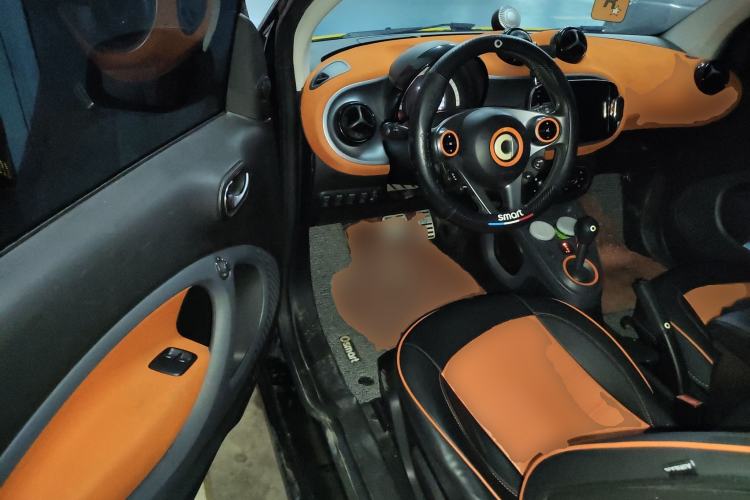 Used smart fortwo 2015 1.0L 52 kW Hardtop Passion Edition
