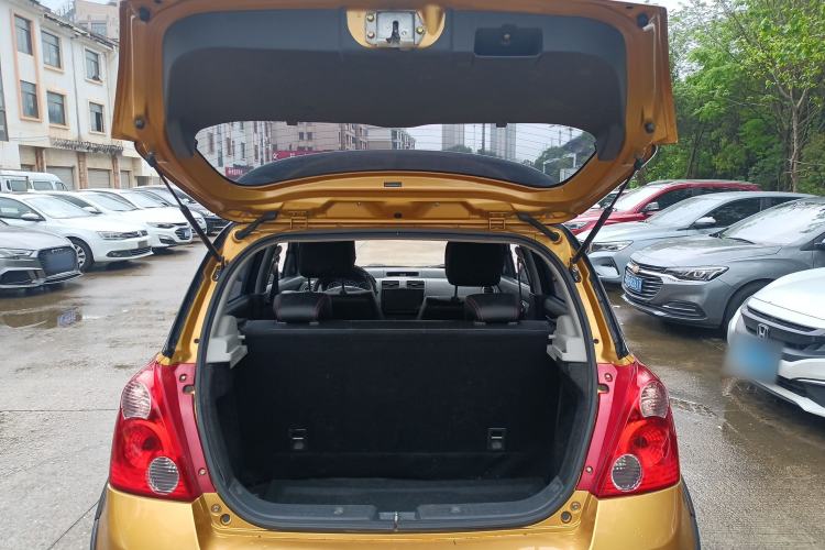 Used Suzuki Swift 2015 1.5L Automatic Limited Edition Trunk