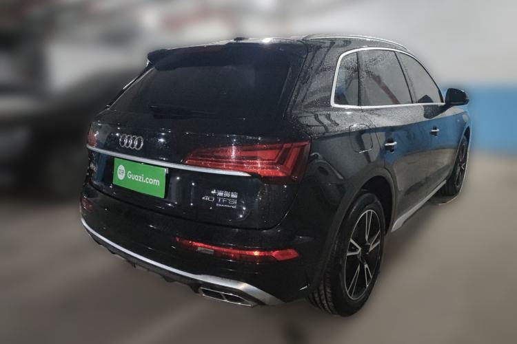 Used Audi Q5L 2024 40 TFSI Fashion Dynamic Model Rear Right 45 Deg