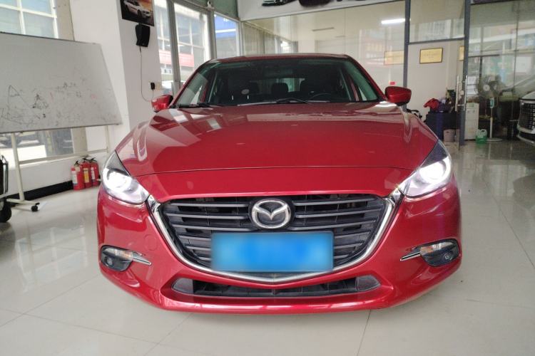 Used Mazda 3 Axela 2017 Hatchback 1.5L Automatic Luxury Model Emission Standard China V