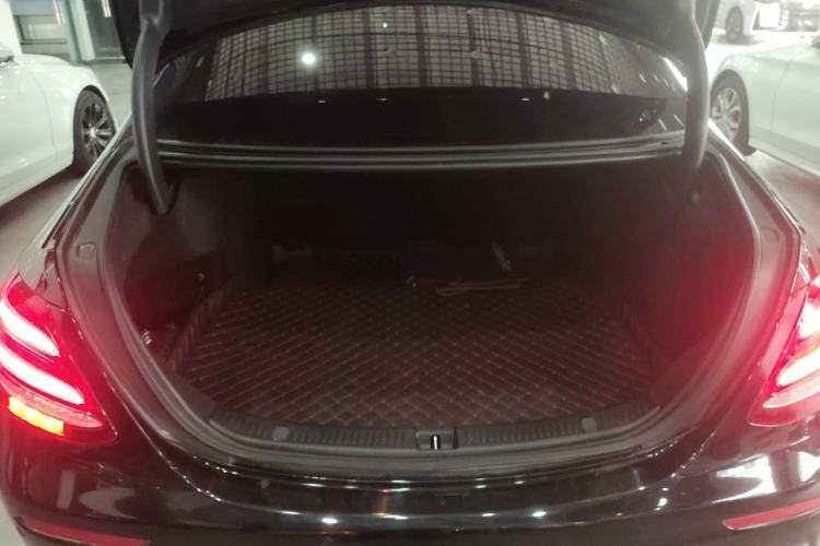 Used Mercedes-Benz E-Class 2019 E 260 L Sport Edition
