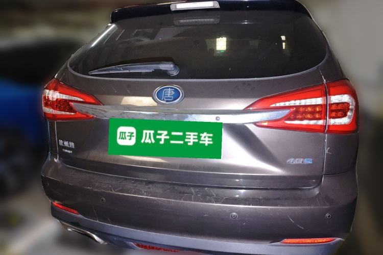 Used BYD Tang New Energy 2017 2.0T All-Wheel Drive Hyatt Model
