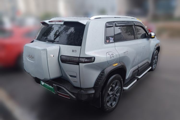 Used Formula Leopard Titanium 3 2025 501 km Range Rear-Wheel Drive Intelligent Driving Max Edition