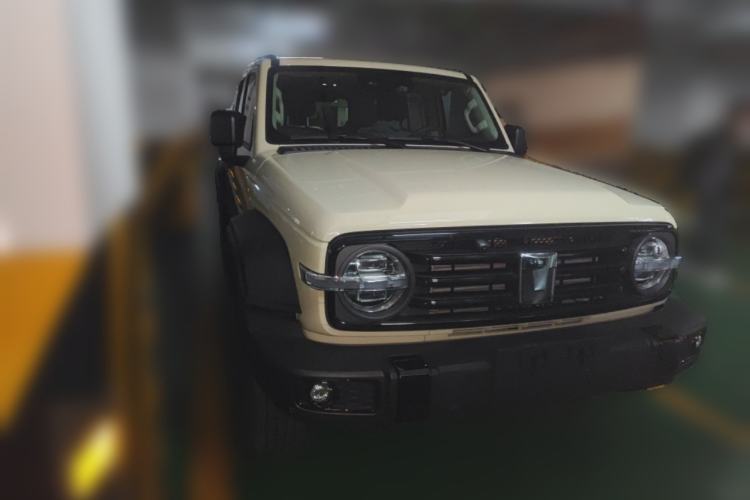 Used Tank 300 2025 2.0T Challenger
