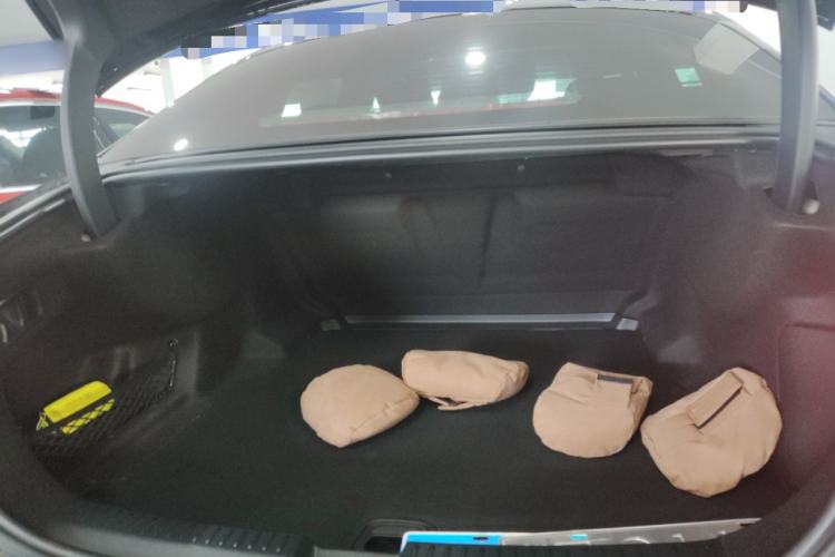 Used Mercedes-Benz E-Class 2025 Facelift E 300 L Luxury Edition