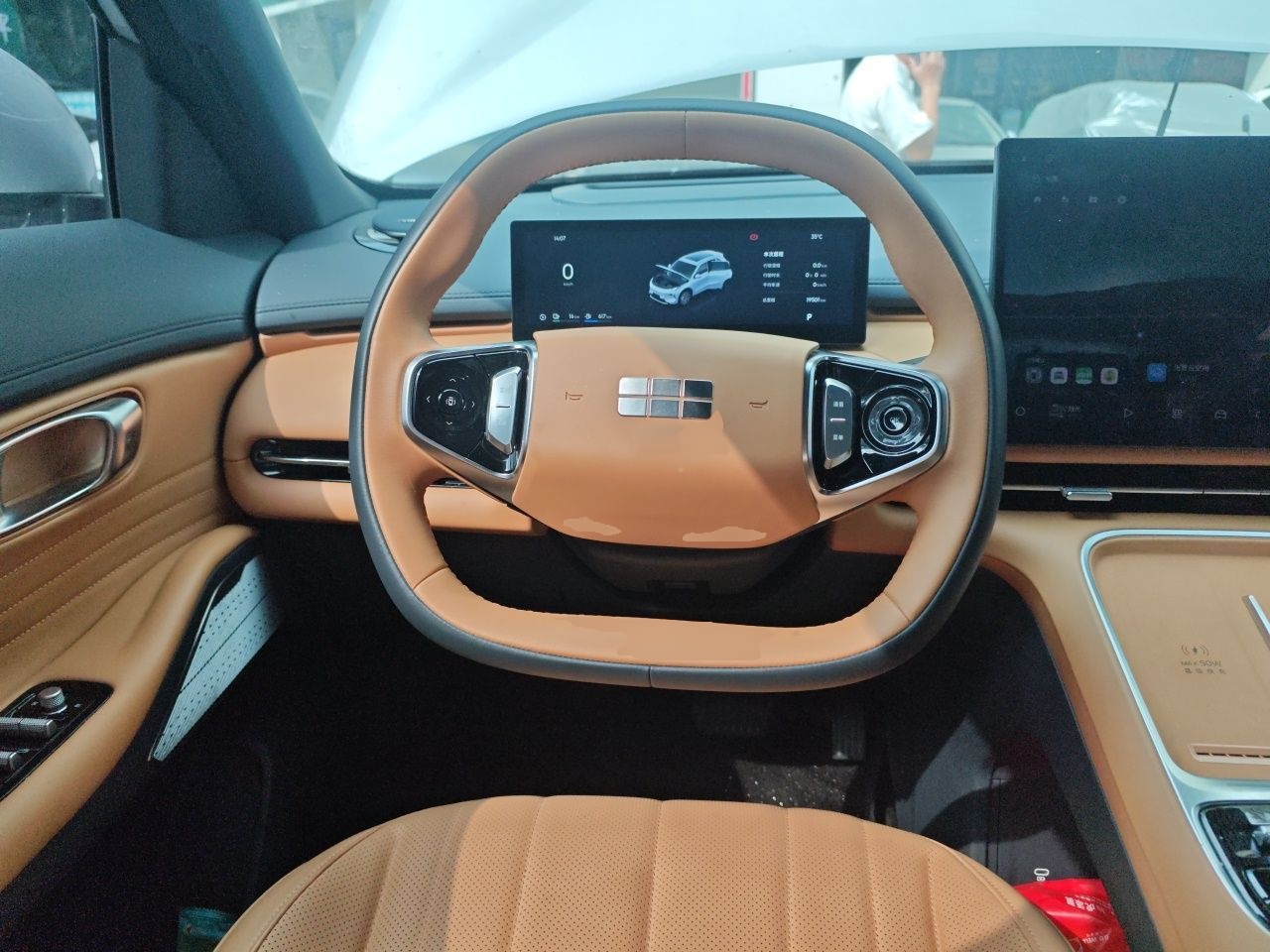 Geely Galaxy Xingjian 7 EM-i 2025 120km Exploration+ Version — снимка 7