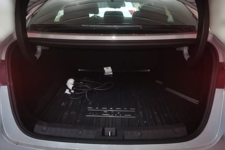 Used BYD Qin L 2025 DM-i Smart Drive 80KM Leading Model