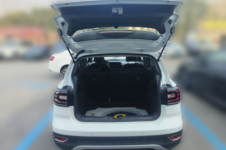 Used Volkswagen Tacqua 2023 200TSI DSG Joy-Connect Edition Trunk