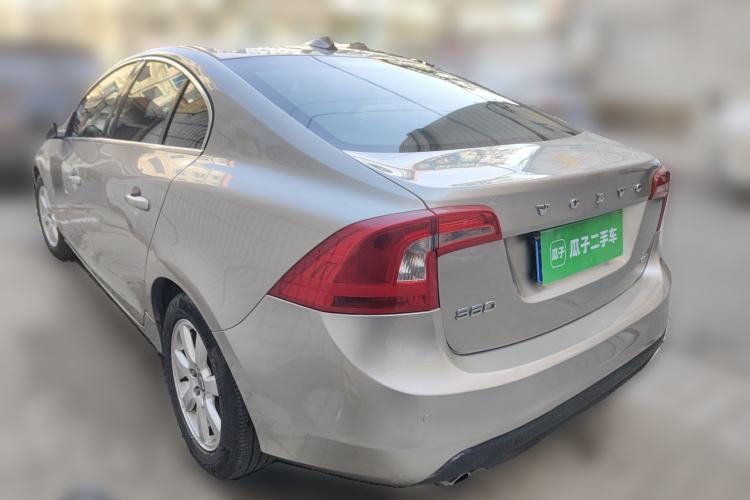 Used Volvo S60 2011 2.0T ZhiShang Version

