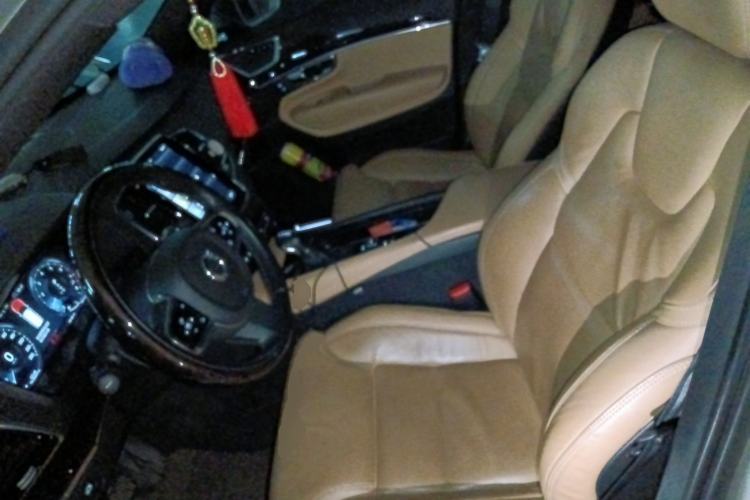 Used Volvo XC90 2015 T6 Zhiya Edition 7-seater Left Front Seat