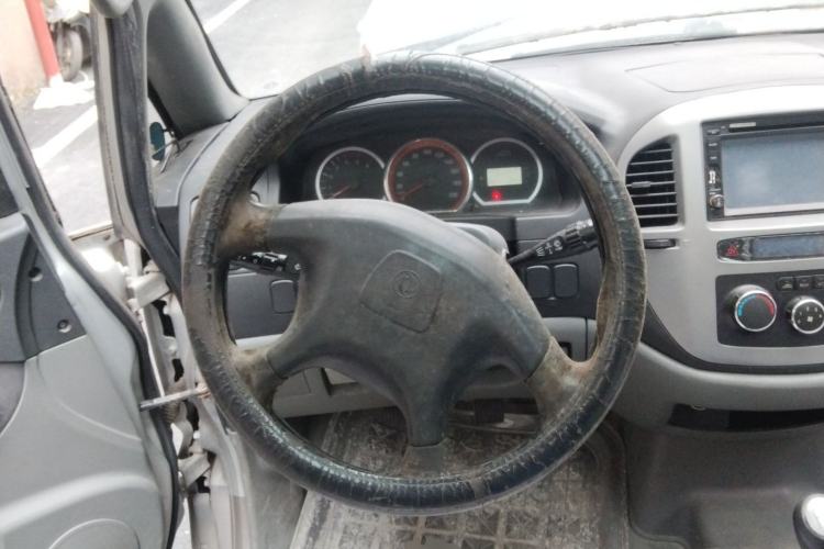 Used FORTHING Lingzhi 2011 1.9T Short Wheelbase Standard Edition