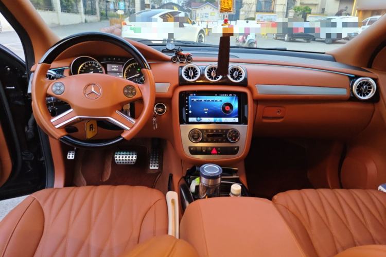 Used Mercedes-Benz R-Class 2015 R 320 4MATIC Luxury Model
