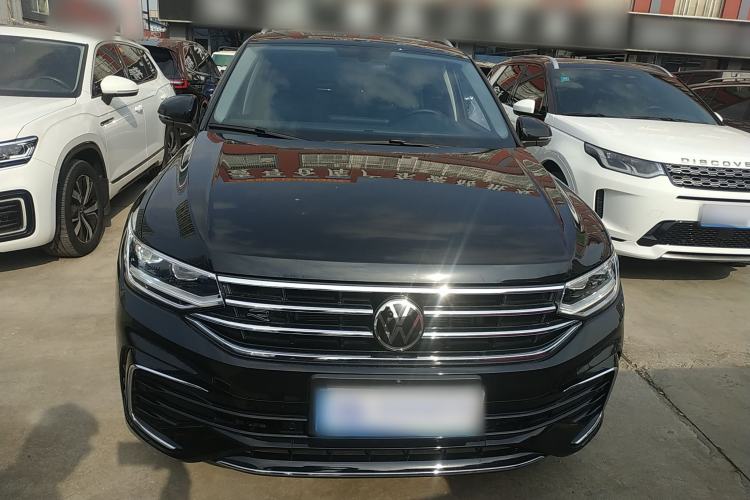 Used Volkswagen Tiguan L 2024 330TSI Automatic Two-Wheel Drive R-Line Enhanced Edition Front