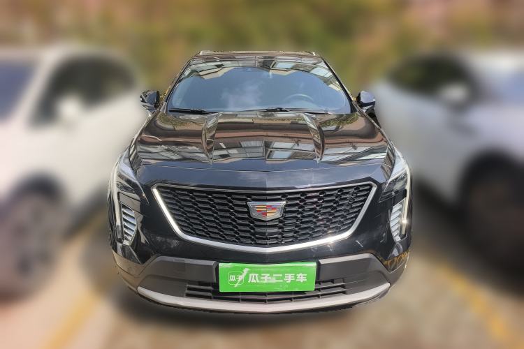 Used Cadillac XT4 2022 28T Two-Wheel-Drive Luxury Version
