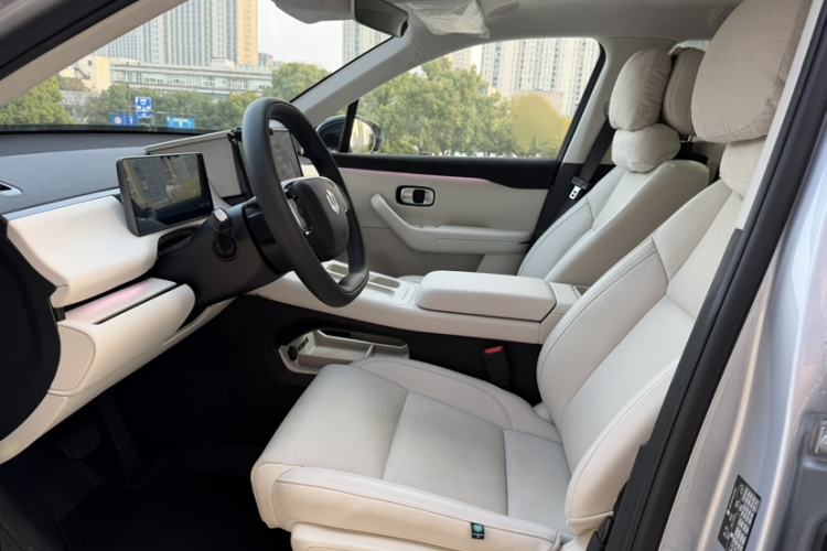 Used Leapmotor C16 2024 Pure Electric 520 Deluxe Edition