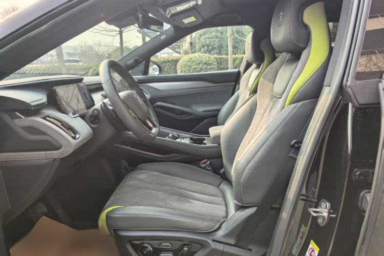 Used BYD Song L EV 2025 Intelligent Driving Version 602 km Range LiDAR-equipped All-Wheel-Drive Type
