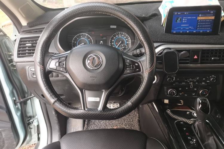 Used Dongfeng Fengon S560 2018 1.8L CVT Urban Model 7 Seats
