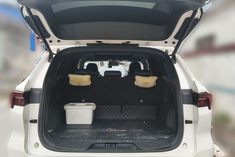 Used Ford Equator Sport 2022 Facelift EcoBoost 170 Prestige Model Trunk