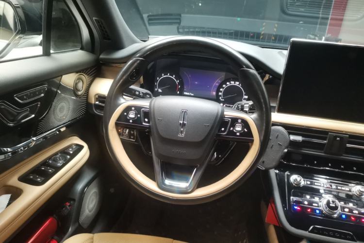 Used Lincoln Corsair 2020 2.0T Two-Wheel Drive Luxury Edition
