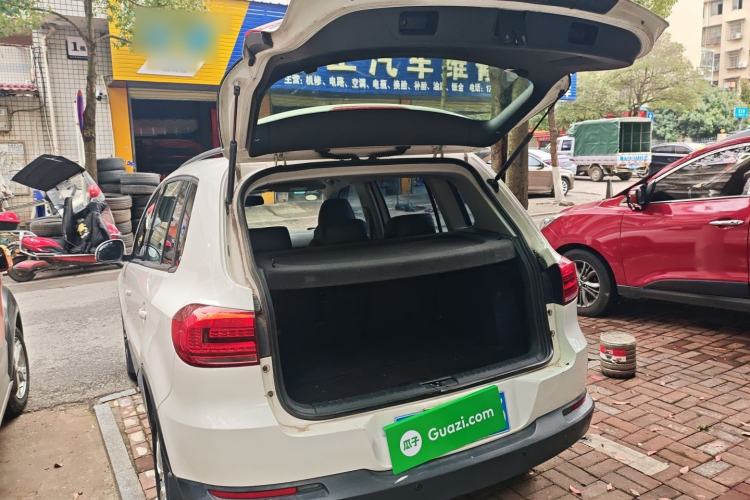 Used Volkswagen Tiguan L 2015 1.8TSI Automatic Two-Wheel Drive Trend Edition
