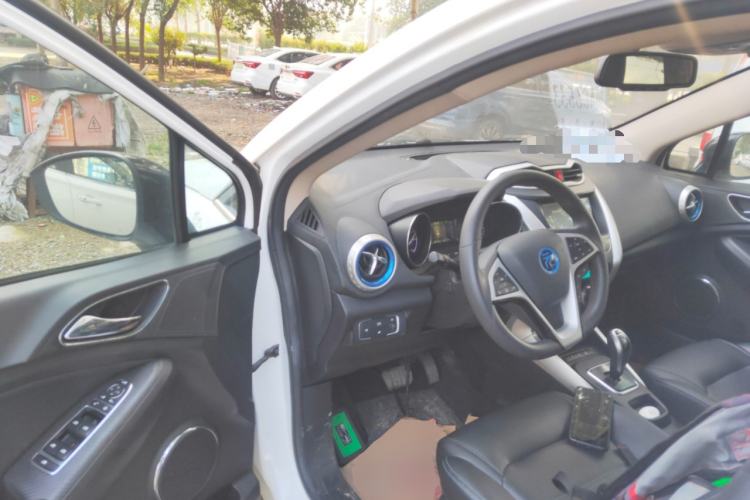 Used BYD Yuan New Energy 2019 EV360 Smart Connect Elite Model Driver Seat