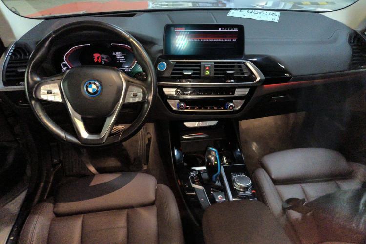 Used BMW iX3 2021 Leading Model
