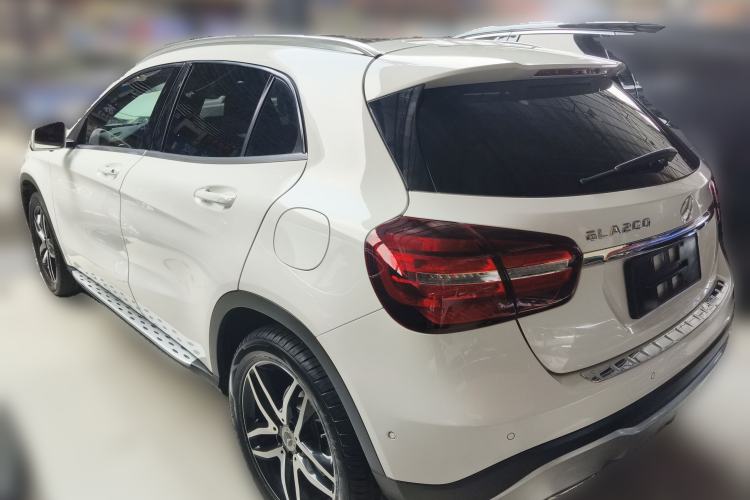Used Mercedes-Benz GLA 2017 GLA 200 Fashion Model Rear Left 45 Deg