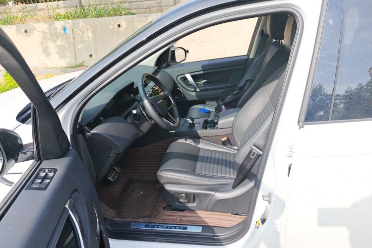 Used Land Rover Discovery Sport 2024 Luxury Custom Edition Left Front Seat