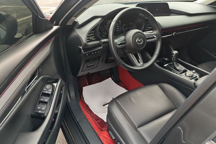 Used Mazda 3 Axela 2023 2.0L Automatic Zhiyao Edition Driver Seat