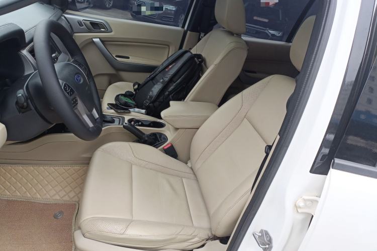 Used Ford Everest 2017 2.0T Gasoline Automatic 4x4 Luxury Edition 7 Seats