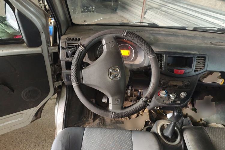 Used BAIC Weiwang 306 2016 1.2L Basic Version 7 Seats A12 China IV Emission Standard
