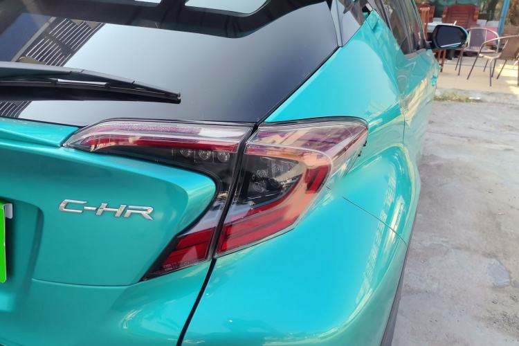 Used Toyota C-HR 2018 2.0L Luxury Edition China V Standard