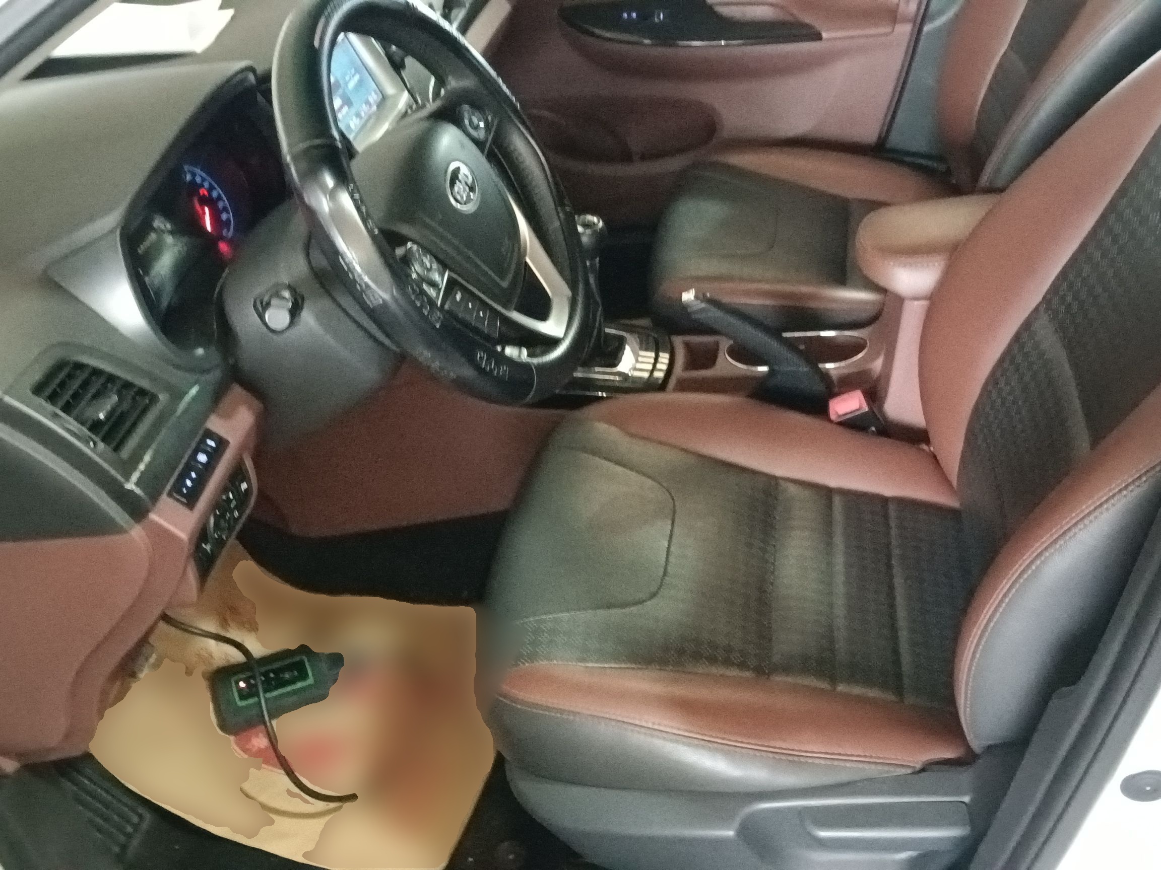 Переднее сиденье в автомобиле