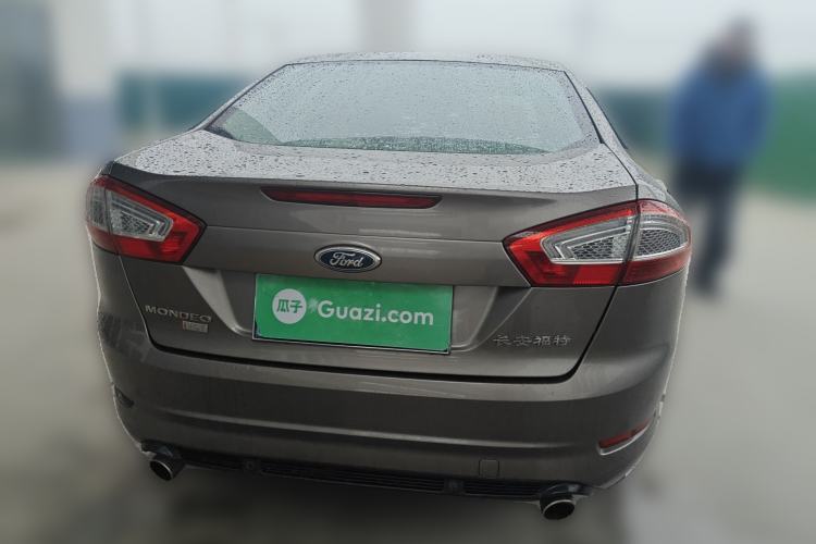 Used Ford Mondeo 2011 2.3L Luxury Model
