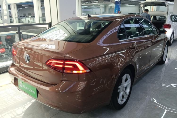 Used Volkswagen Lamando 2018 280TSI DSG Comfort Edition
