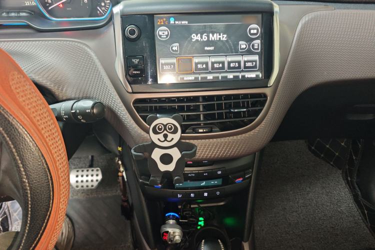 Used Peugeot 2008 2014 1.6L Automatic Navigation Edition