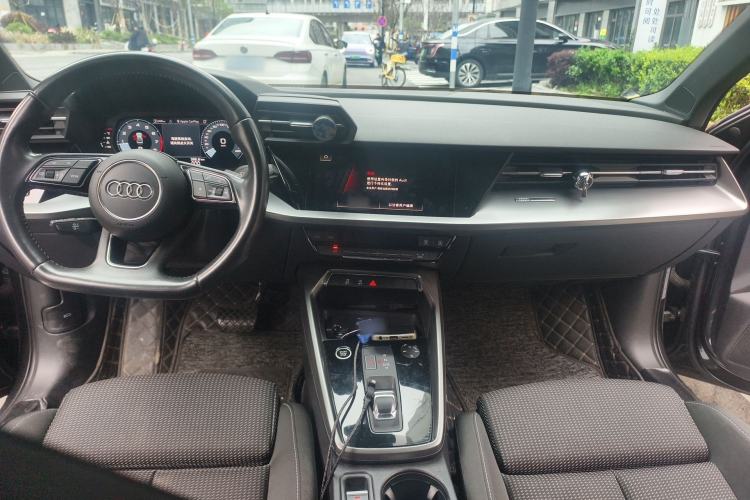 Used Audi A3 2021 A3L Limousine 35 TFSI Progressive Sport Edition Center Console