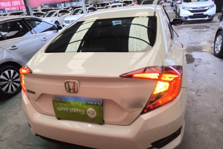 Used Honda Civic 2016 220TURBO CVT Luxury Edition
