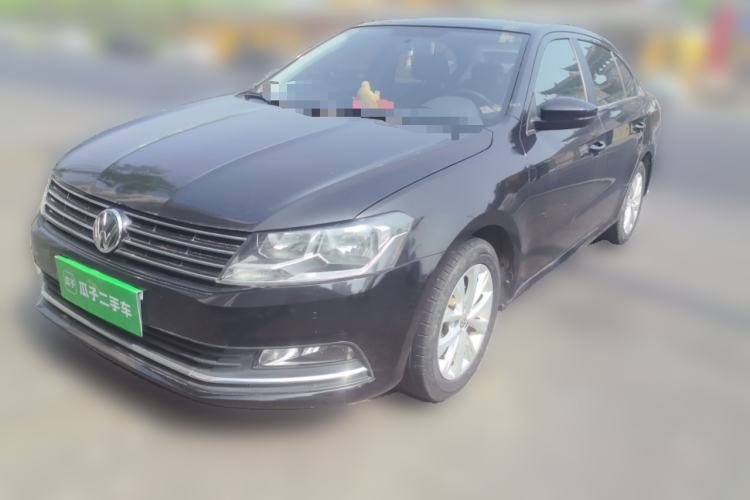 Used Volkswagen Lavida 2015 1.6L Manual Comfort Edition