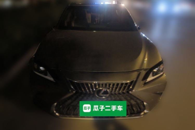 Used Lexus ES 2024 200 Premium Edition Front