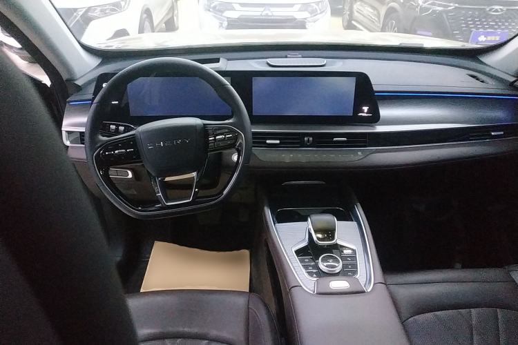 Used Chery Tiggo 8 PRO 2024 Champion Edition 390T Two-Wheel Drive Peak Version 5 Seats