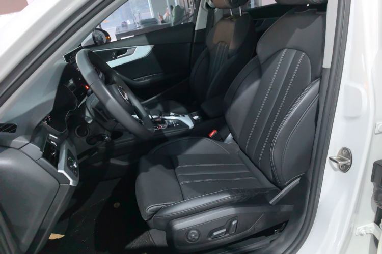 Used Audi A4L 2020 40 TFSI Fashion Dynamic Model Left Front Seat