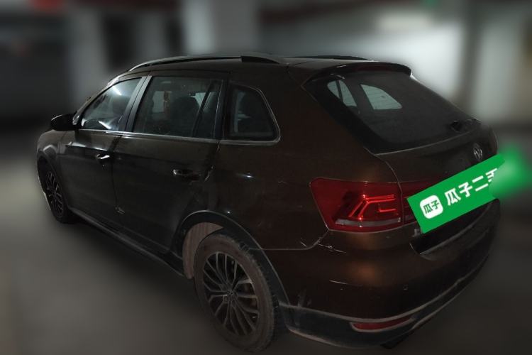 Used Volkswagen Cross Lavida 2014 1.4TSI DSG
