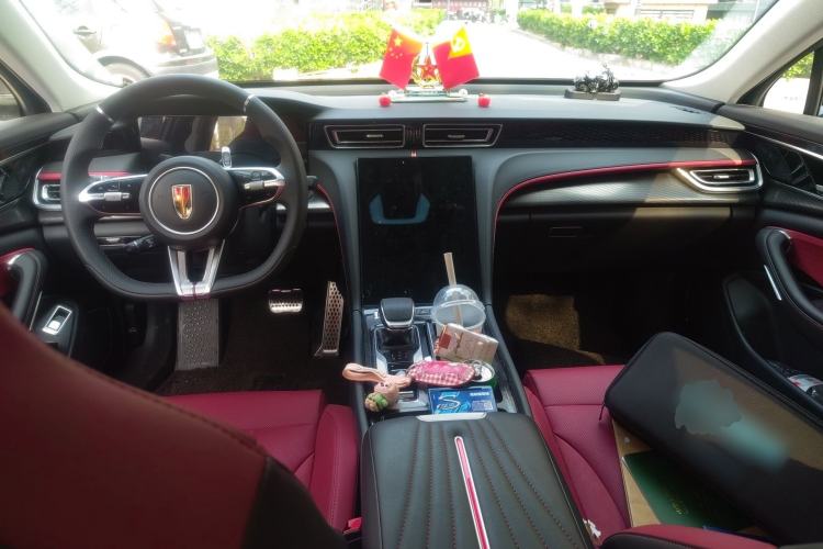 Used Hongqi H6 2025 2.0T ZhiMei Edition Center Console