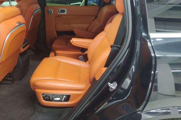 Used Li Auto L8 2023 Pro Model
