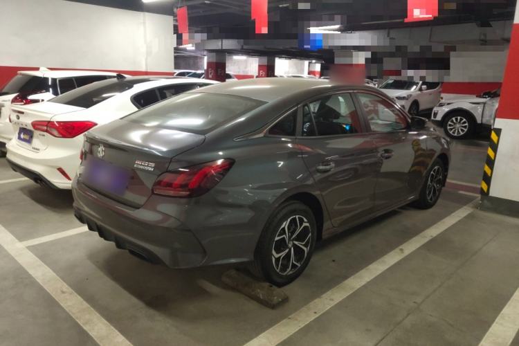 Used MG 5 2023 180 DVVT CVT Fashion Edition
